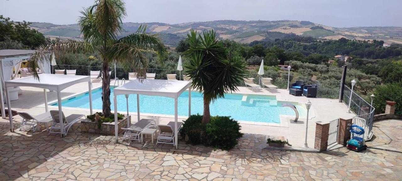 Anthos Casa Vacanze Sant'Omero ภายนอก รูปภาพ