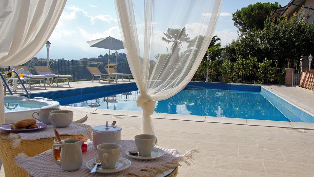 Anthos Casa Vacanze Sant'Omero ห้อง รูปภาพ