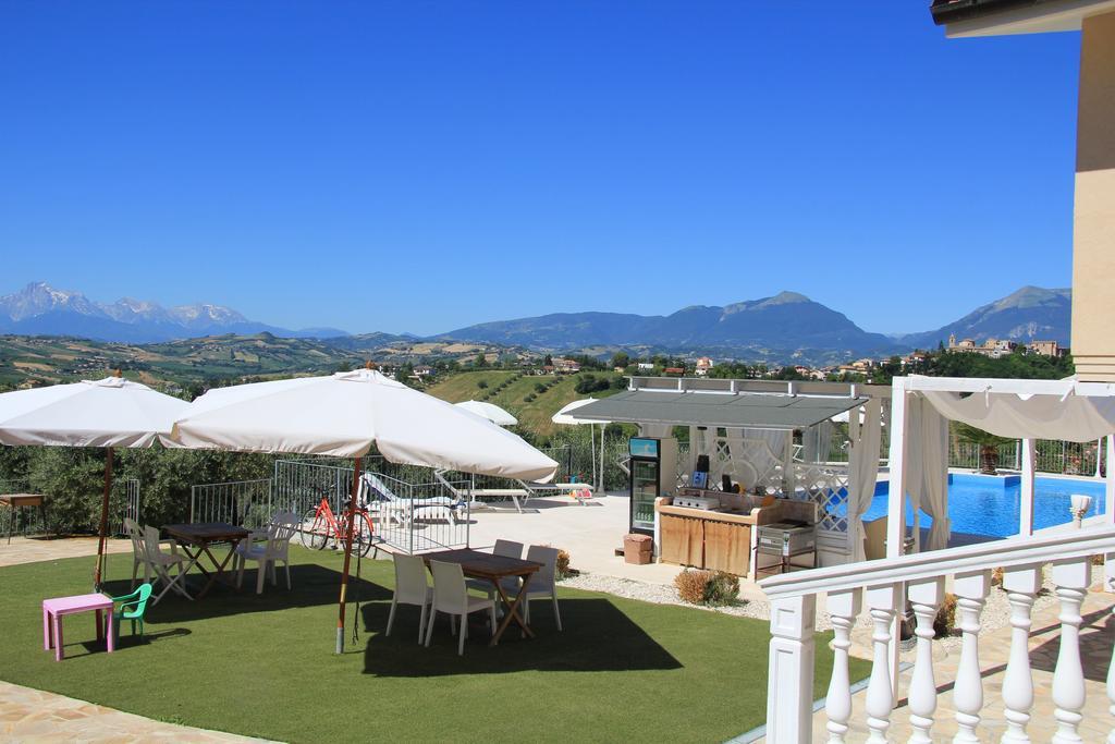 Anthos Casa Vacanze Sant'Omero ภายนอก รูปภาพ